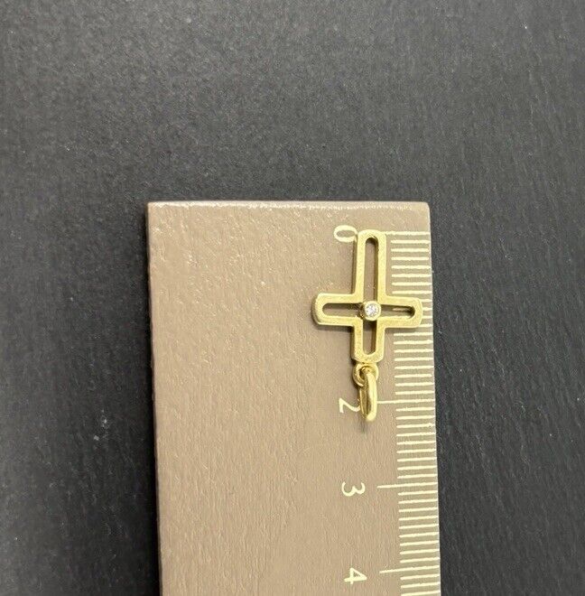 Gold Kreuz mit Muster 14K/585 Gelbgold Anhänger mit Diamant 1,5cm fein No.U80