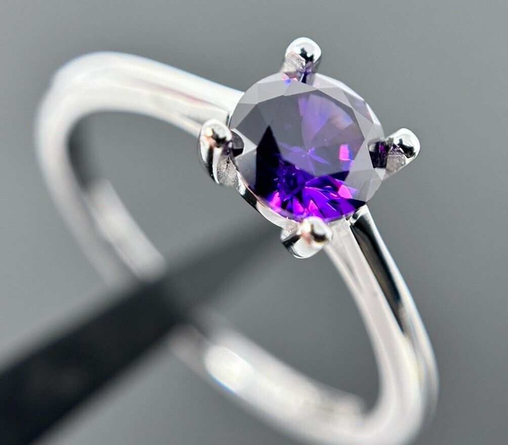 Ring Farbe wie Amethyst Silber 925er Brillantschliff Solitärring