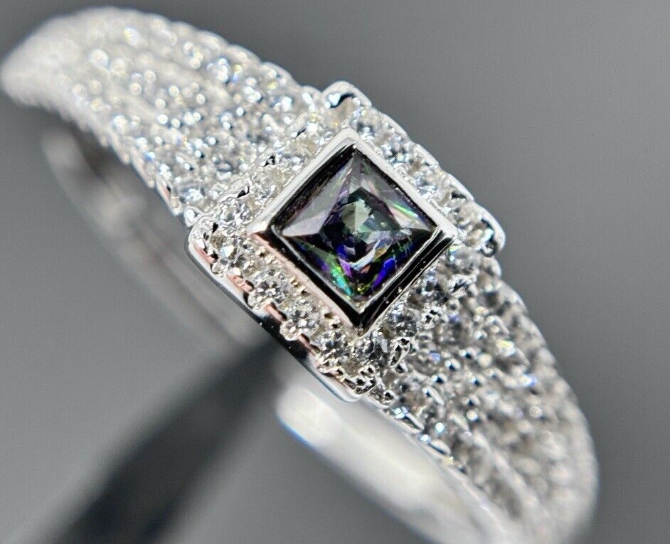 Entourage Ring Princesscut Silber 925er Steine in der Schiene