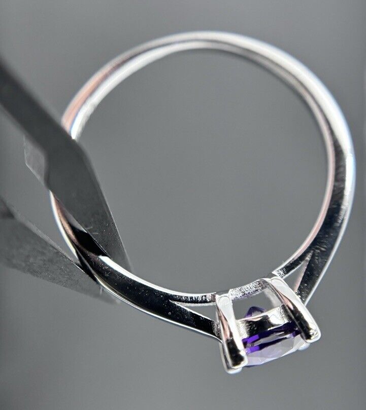 Ring Farbe wie Amethyst Silber 925er Brillantschliff Solitärring