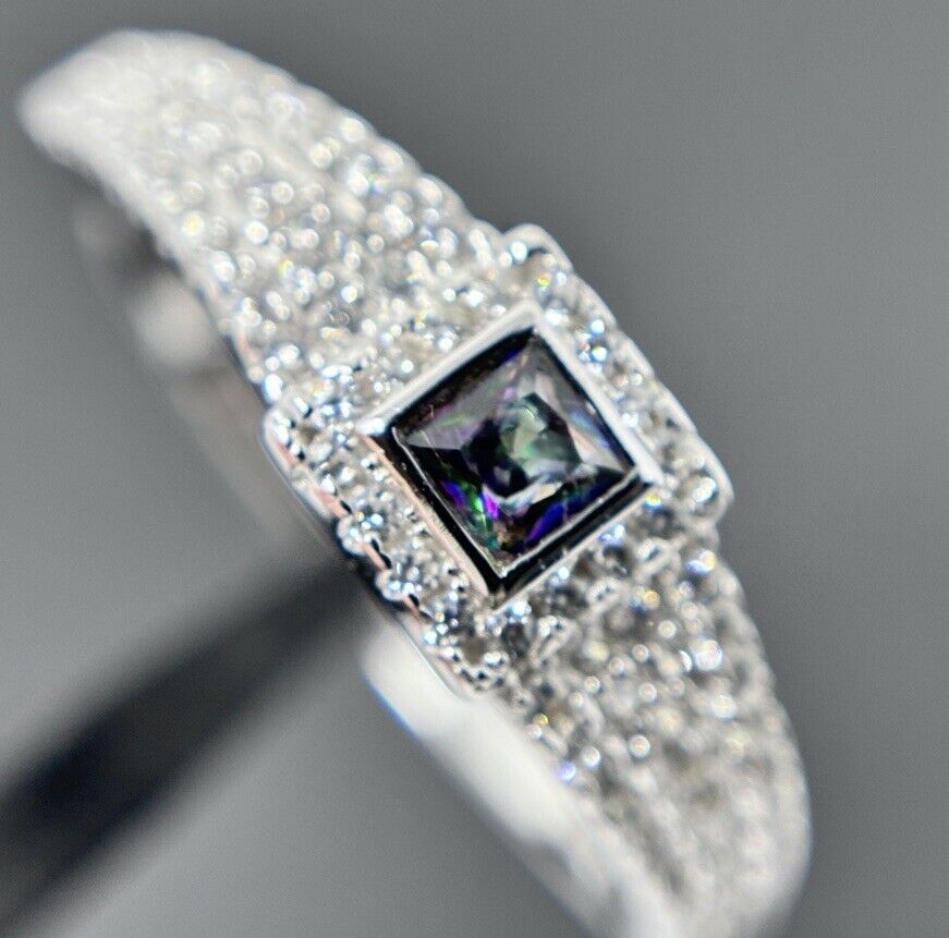 Entourage Ring Princesscut Silber 925er Steine in der Schiene