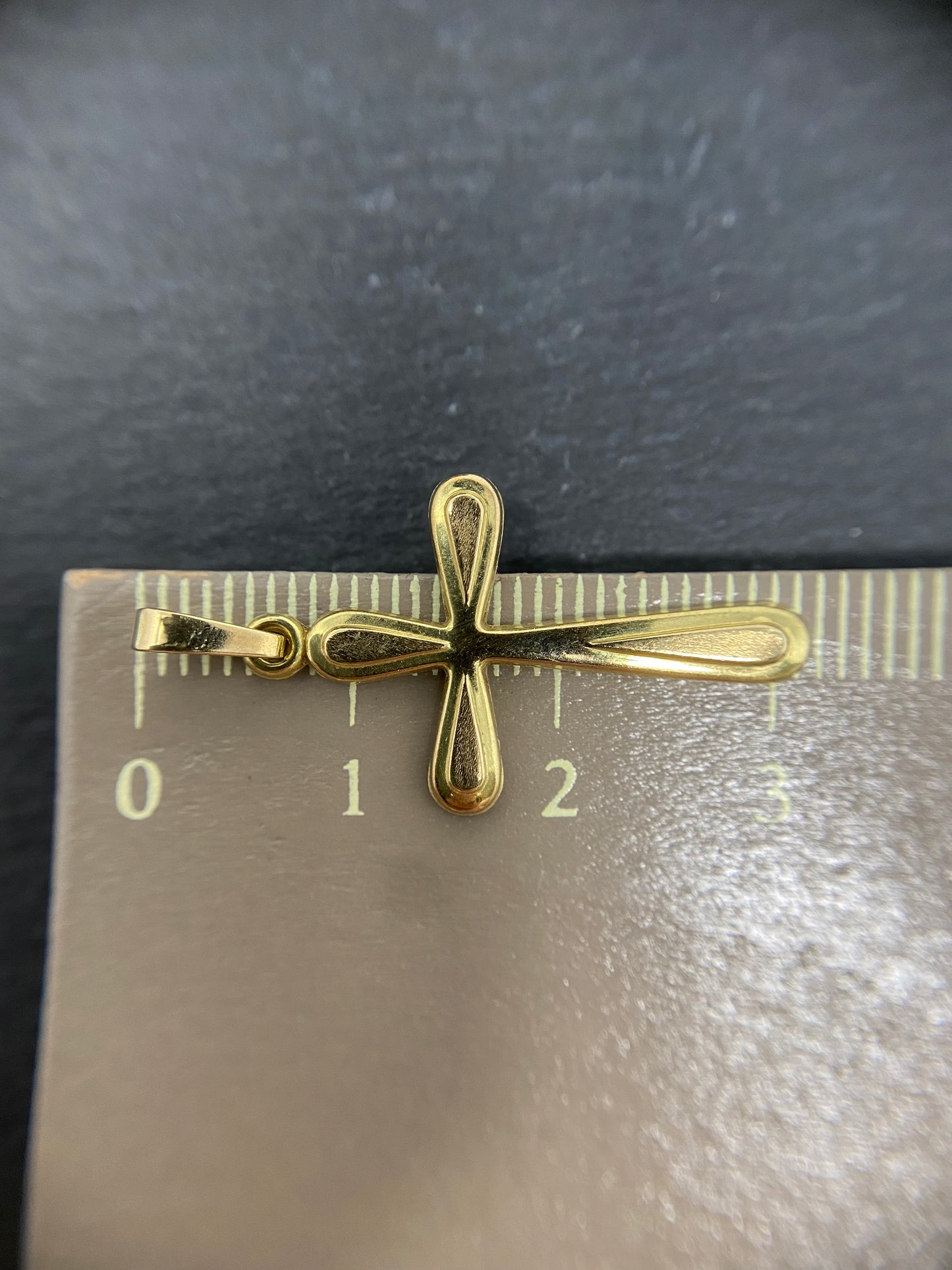 Echtgold 8 Karat Kreuzanhänger aus Gold - Kreuz| 8K/333 Gelbgold