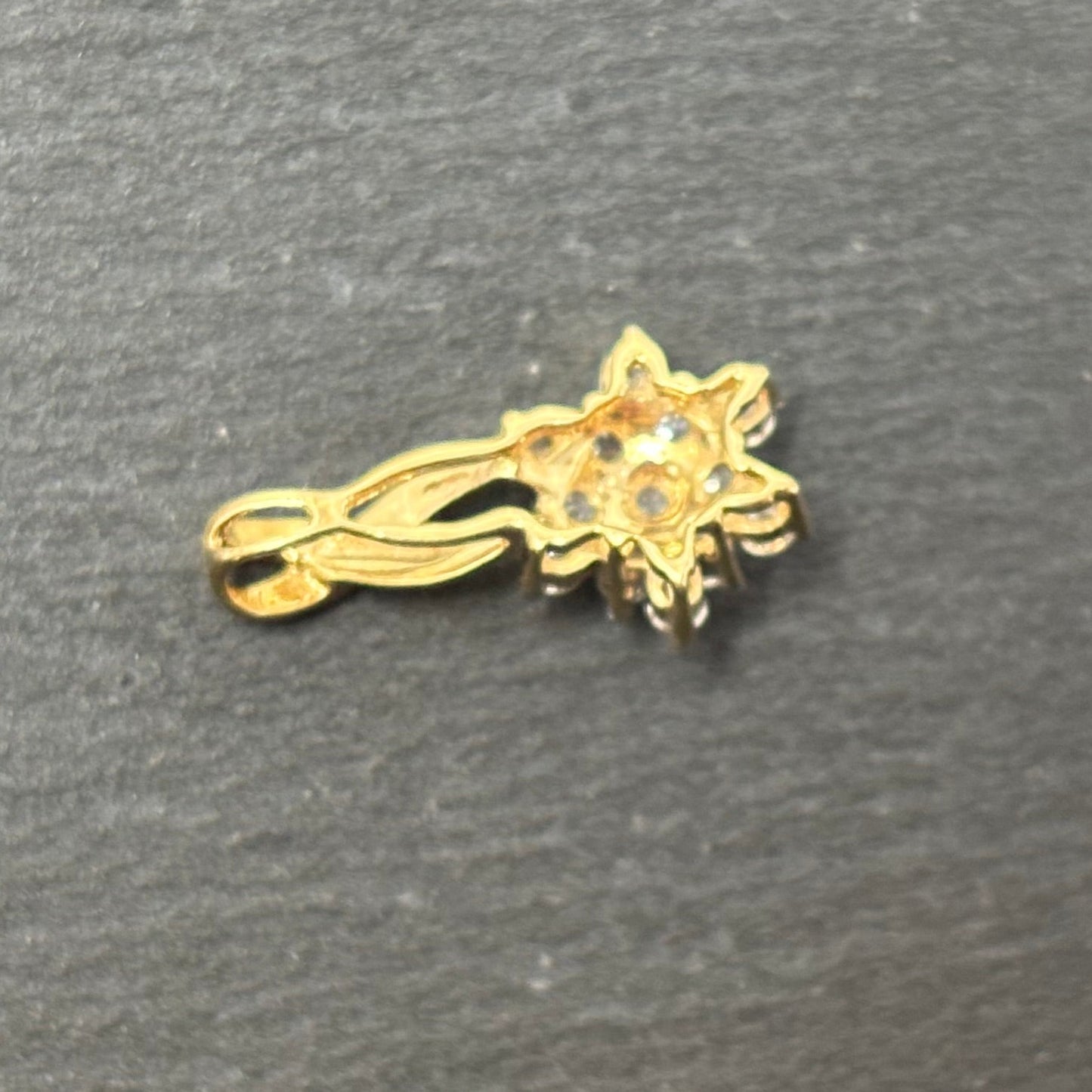 Verkauft! Gold Anhänger 14K/585 Stern mit Diamanten fein edel Gelbgold ca. 0,15ct No.82