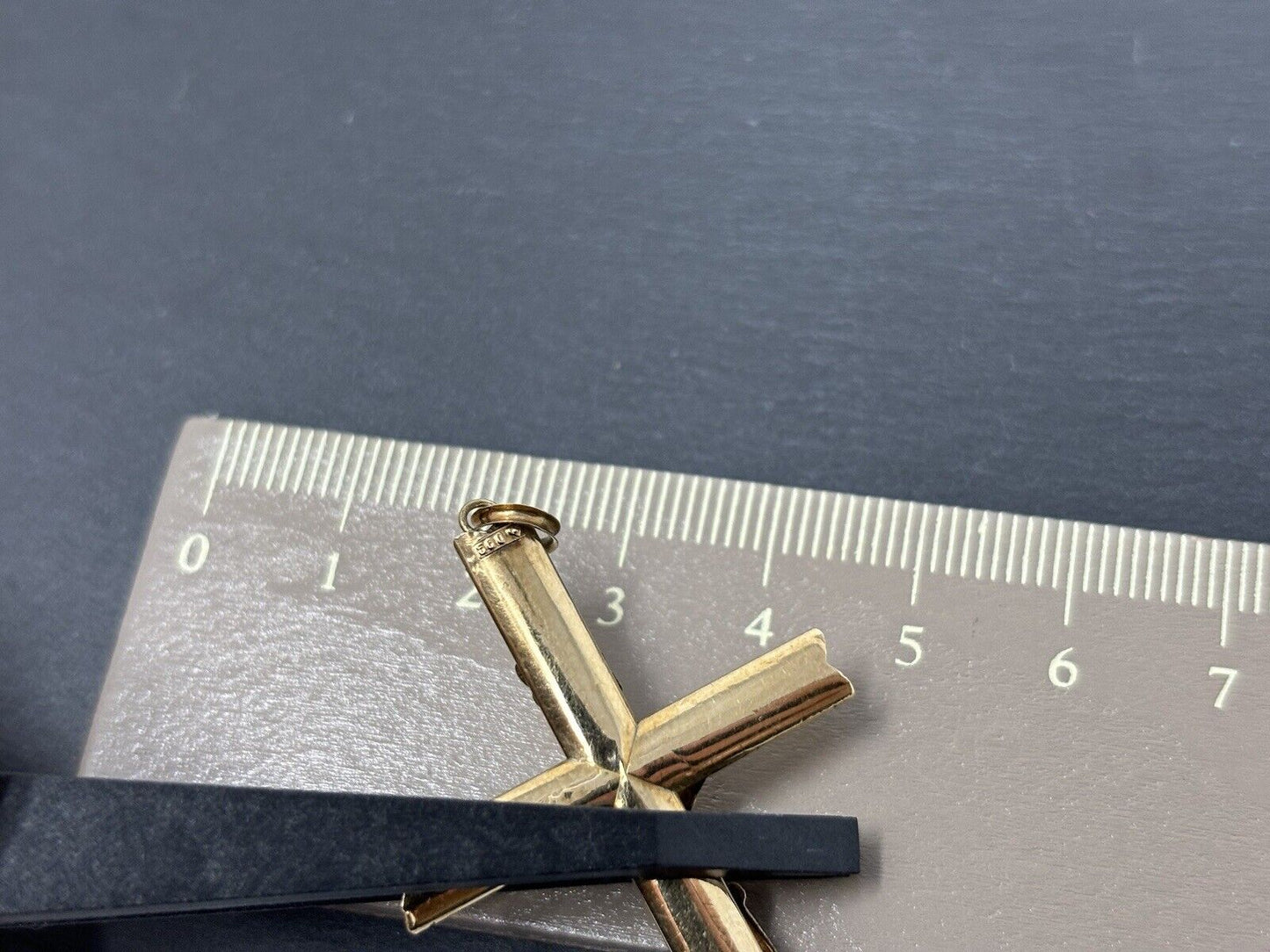 Goldkreuz Antik Russisch 560er Gold (13-14K) mit INRI Aufschrift Groß No.U36 verkauft