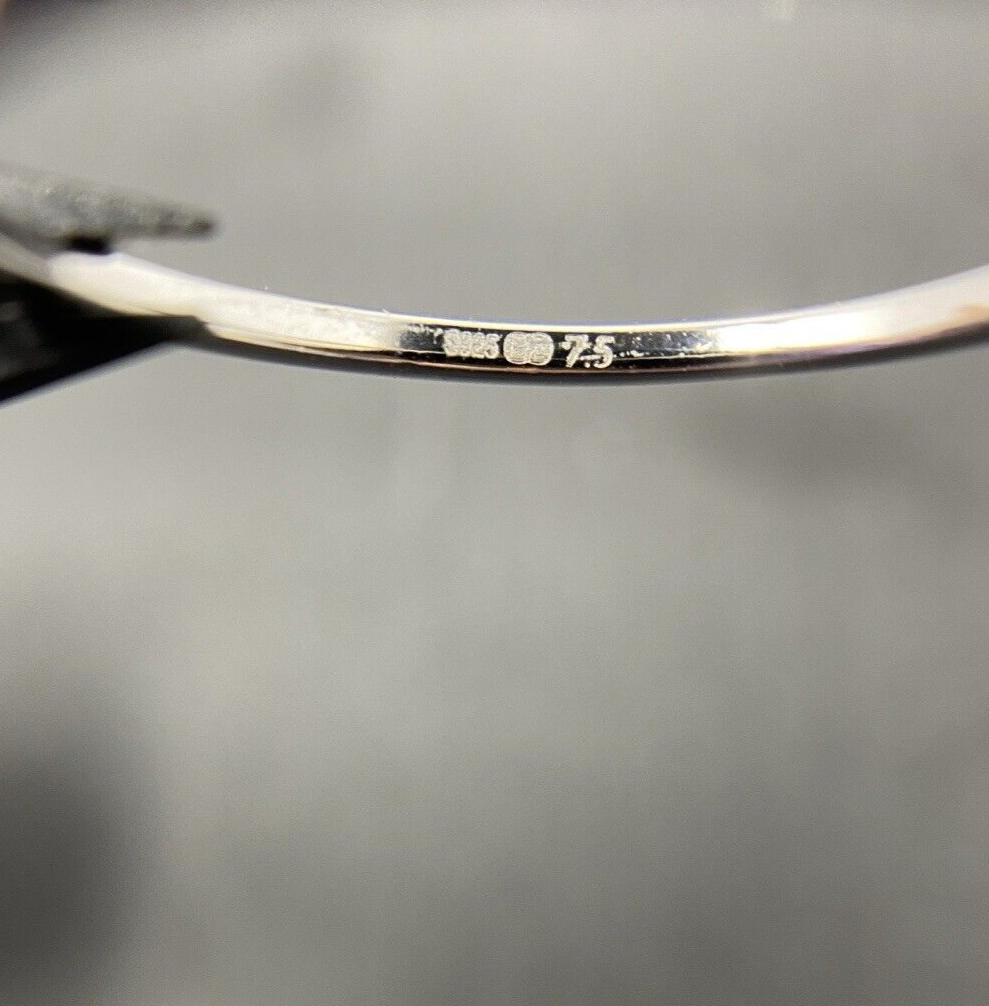 Silberring 925er rhodiniert glänzend polierter Finish mit Stern