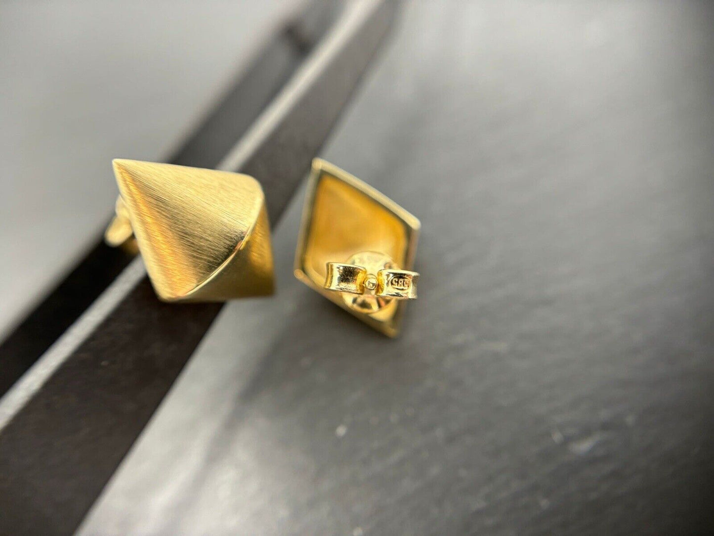 Ohrringe Ohrstecker Gold 14K/585 goldene Raute 1,5cm matt gebürstet No.U