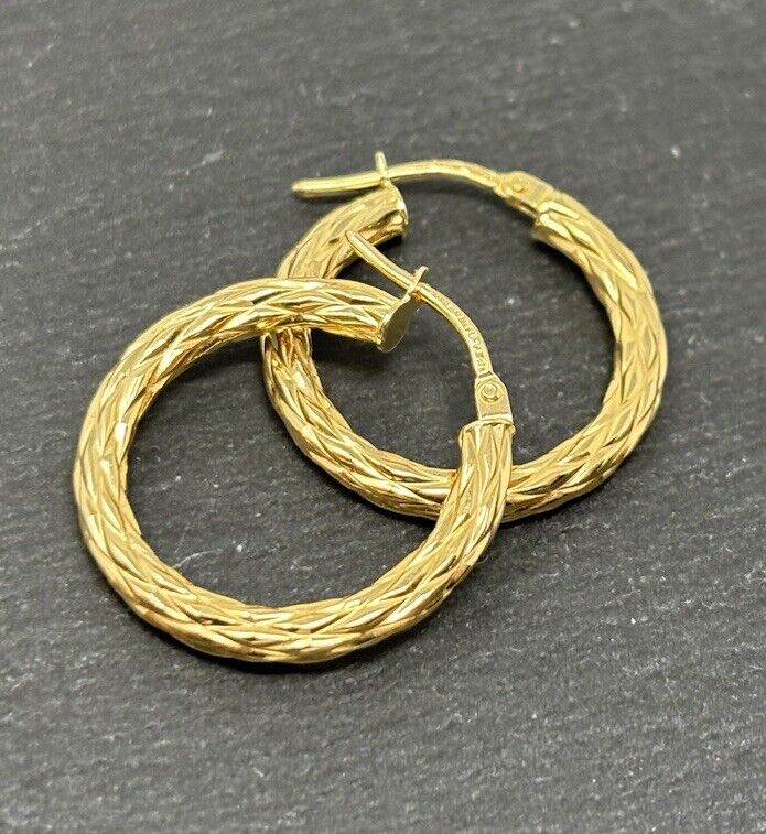 Goldene Ohrringe Creolen Italienisch Muster 18K/750 Gelbgold 2cm No.136 verkauft