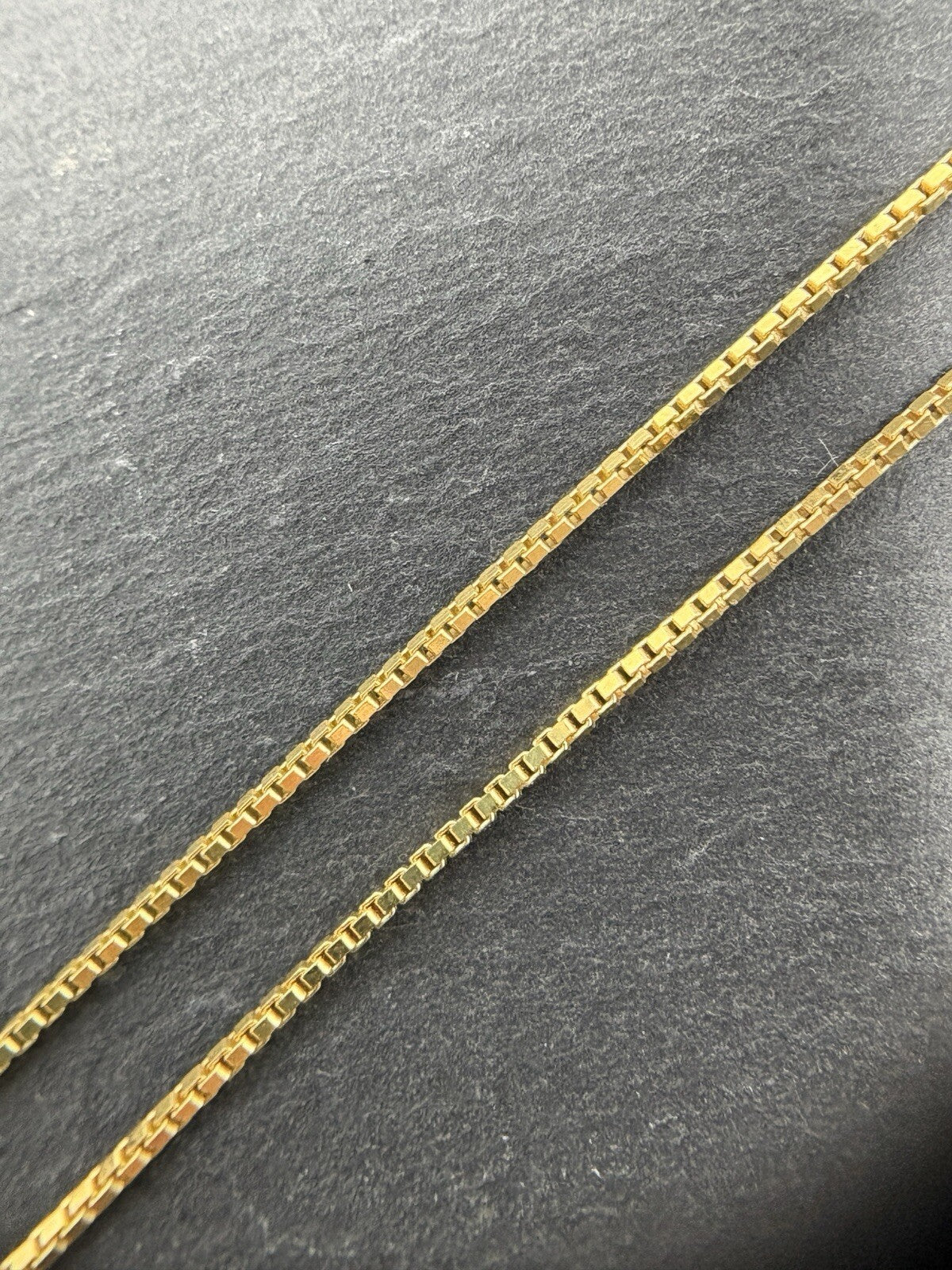 Gold Halskette Mit Kugel- und Quasten-Anhänger 45cm | 9K/375