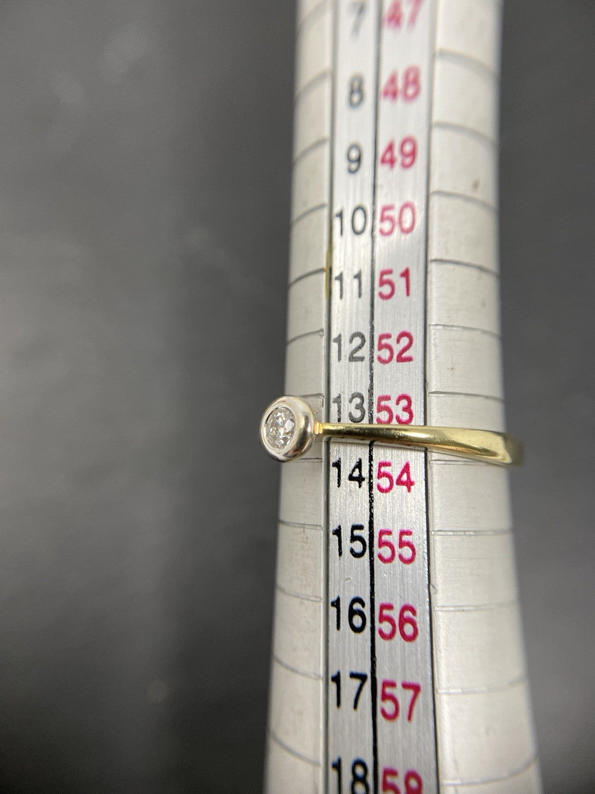 Gelbgold Solitärring 8K/333 Brillant Gr.53