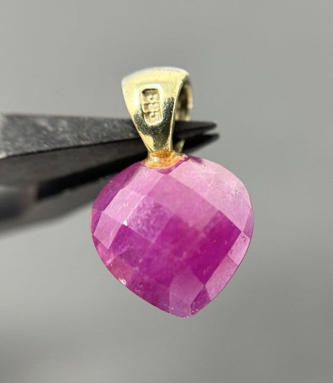 Gold Anhänger 14K/585 Rubin Herzschliff Synthetisch 10mm 
