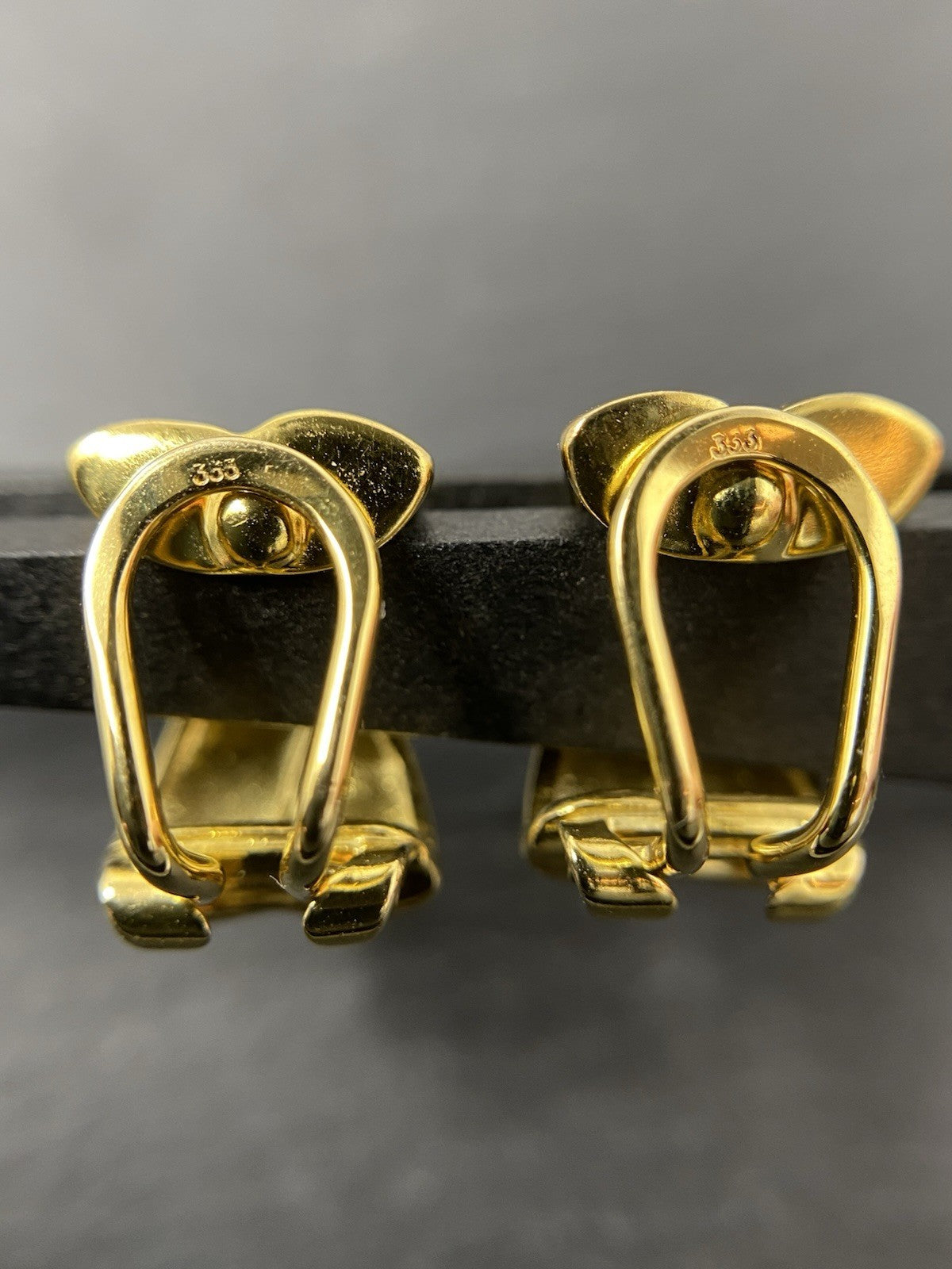 Clip Ohrringe Gelbgold 8K/333