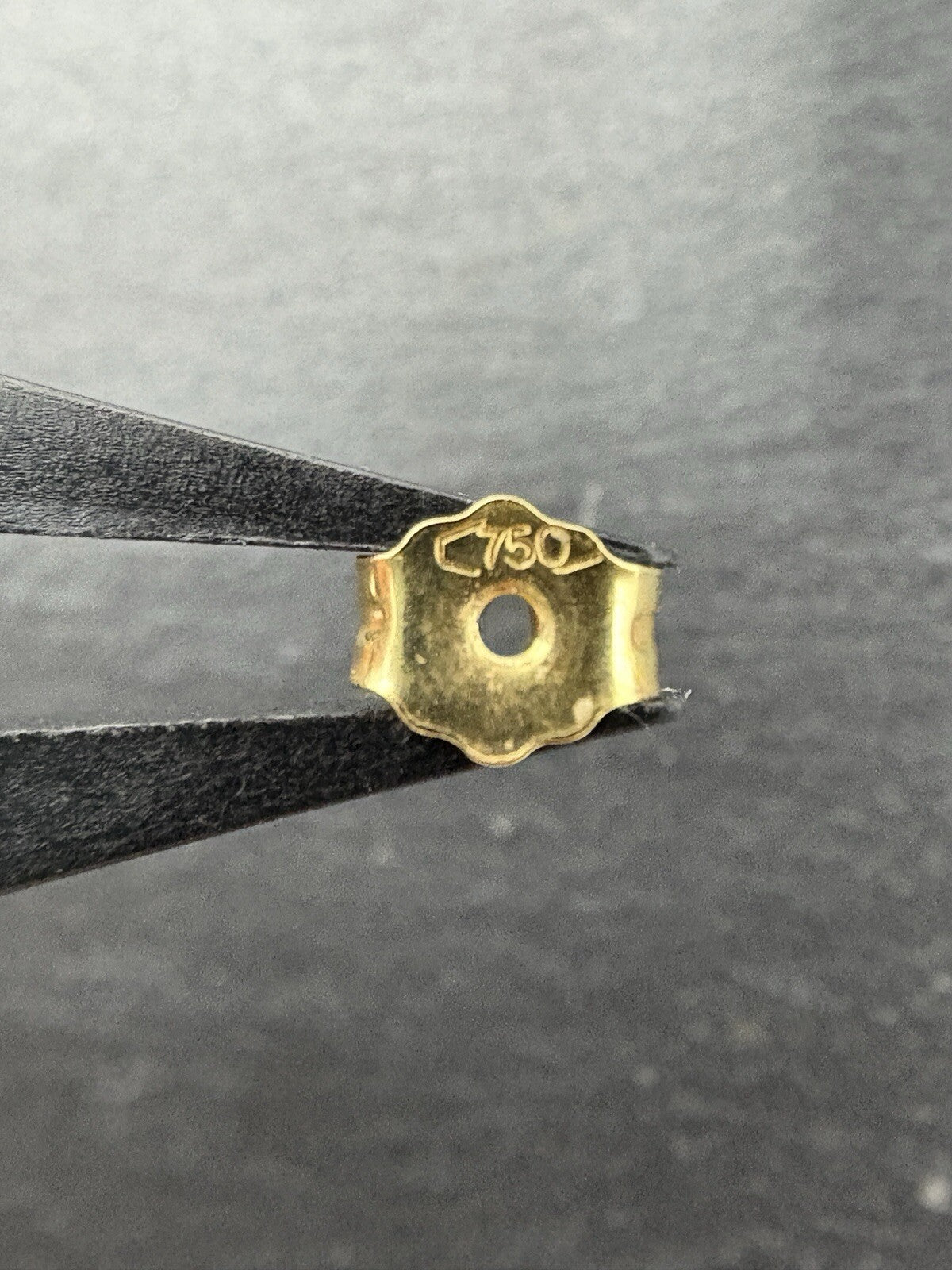 Ohrringe Gelbgold | Blätter - Naturinspiriertes Design 18K/750