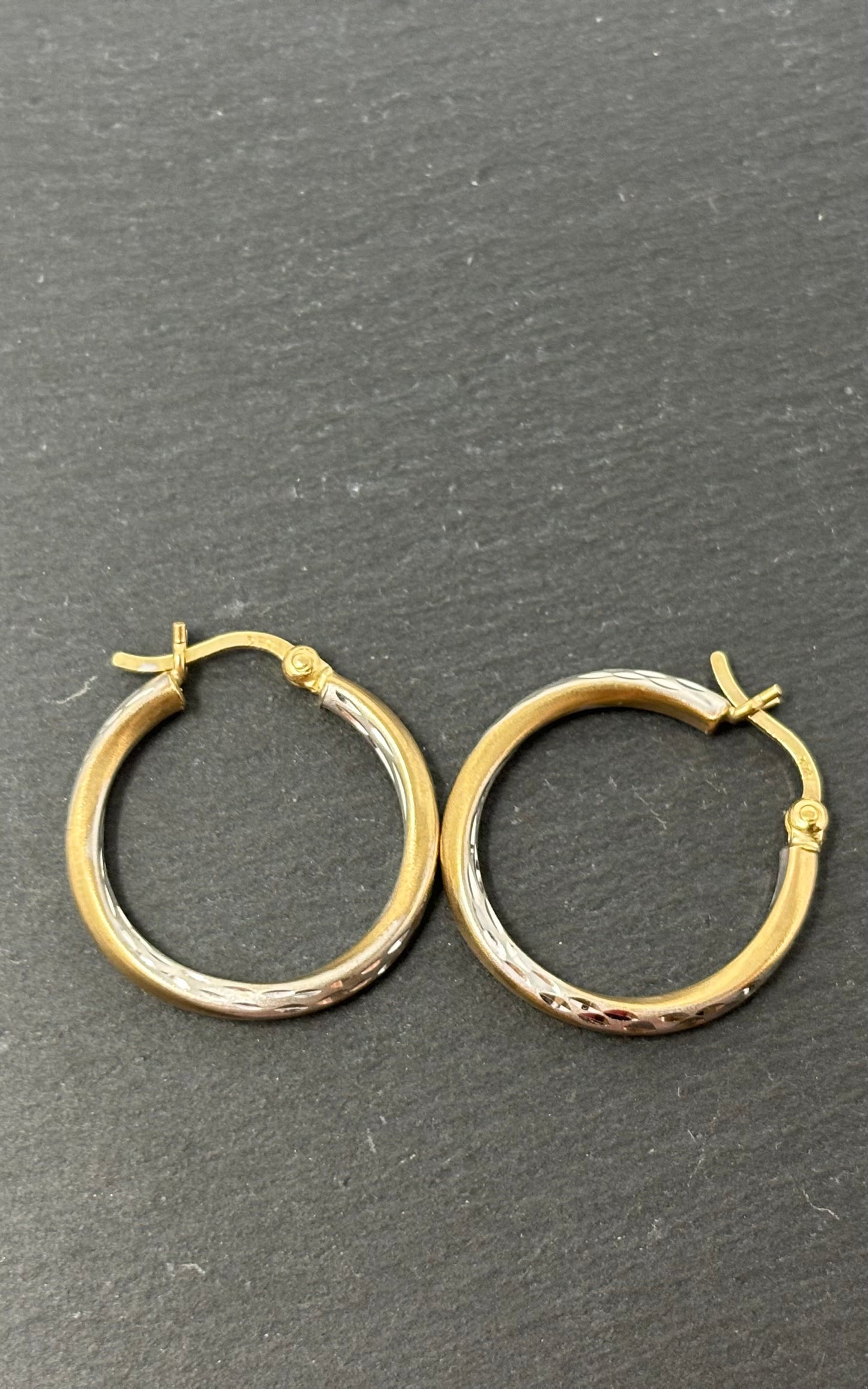 Verkauft !Ohrringe Creolen Gold Rosegold 9K/375 gezwirbelt No.116